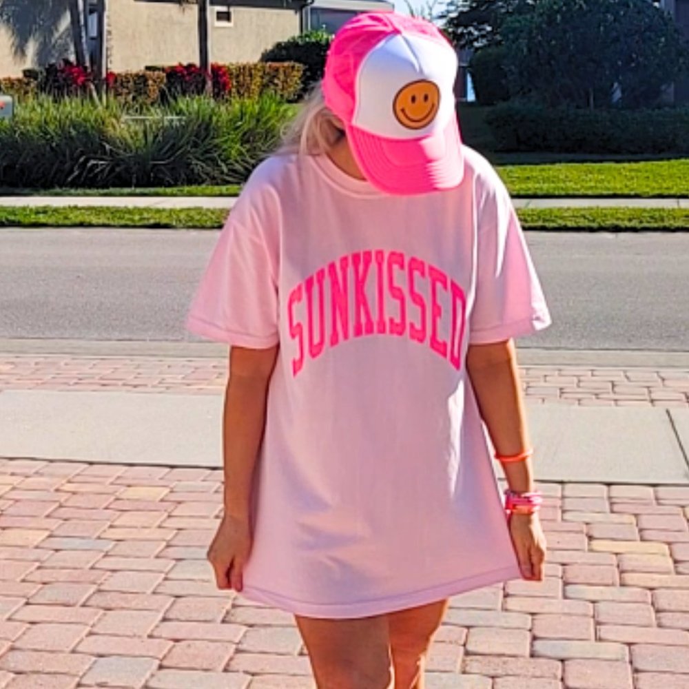 NWT Blossom Pink Sunkissed T-Shirt